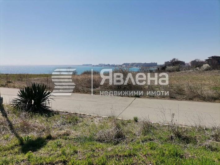 Гледка Море