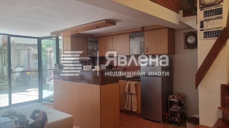 първо ниво ателие