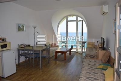 дневна с трапезария