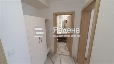 коридор спалня-сан. възел