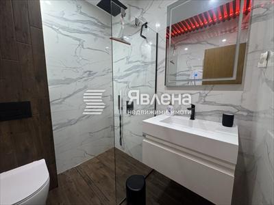 баня с тоалетна