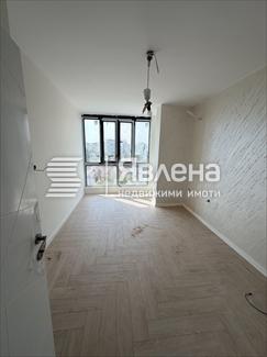 Спалня 2