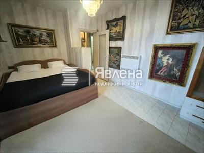 втора спалня