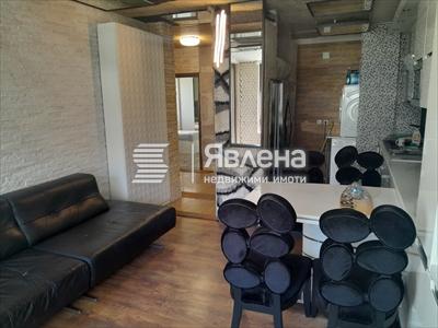 дневна с кухня