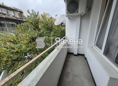 тераса към дневната