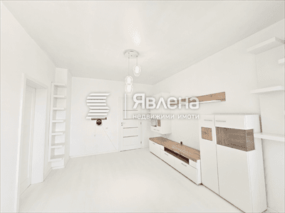 хол