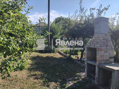 двор