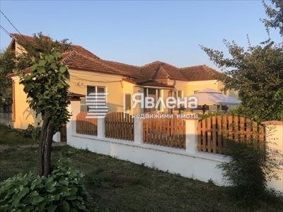 изглед от улицата