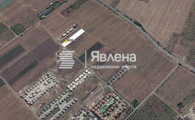 съседни комплекси
