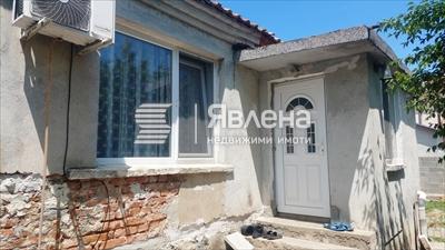 вход