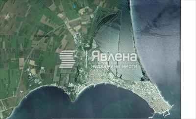 на 3 км от Поморие