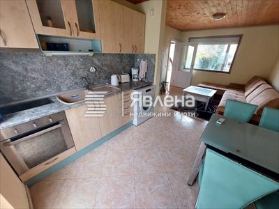 кухня с дневна