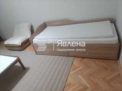 хол